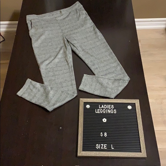 Ladies Revamped leggings - Picture 1 of 11
